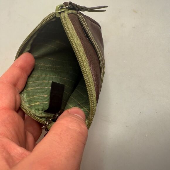 Fossil Leather Brown Green Women's Coin Purse Wallet w/ Keyring EUC - Picture 10 of 14